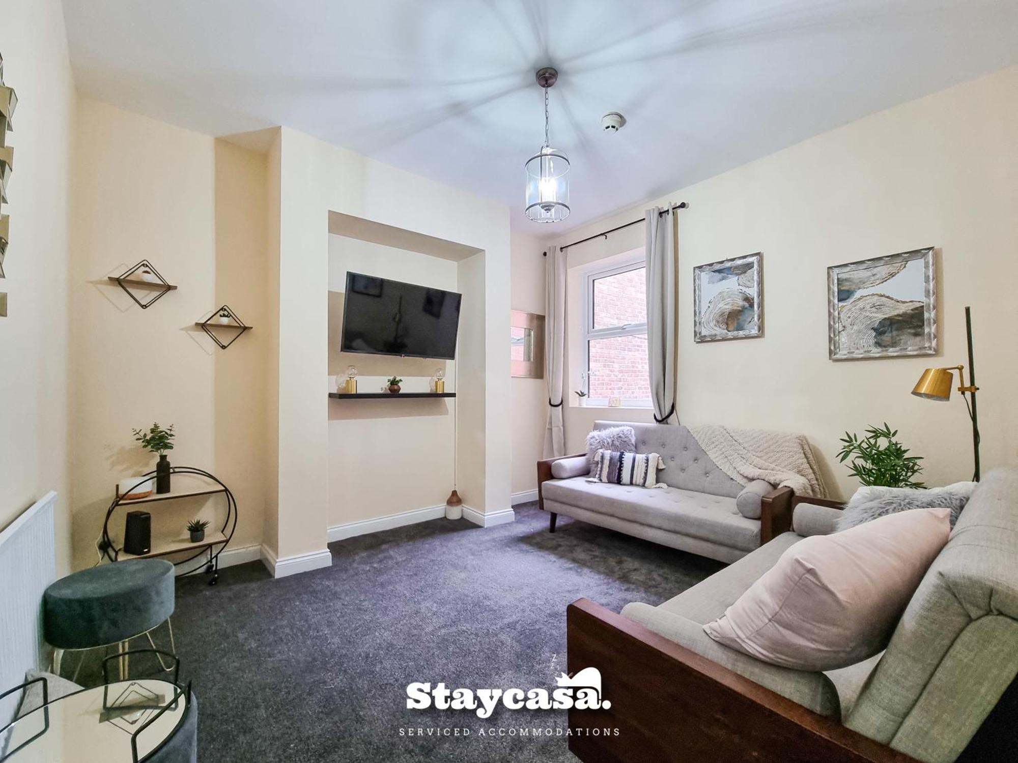 Spacious 5Br Home In Leafy Withington *