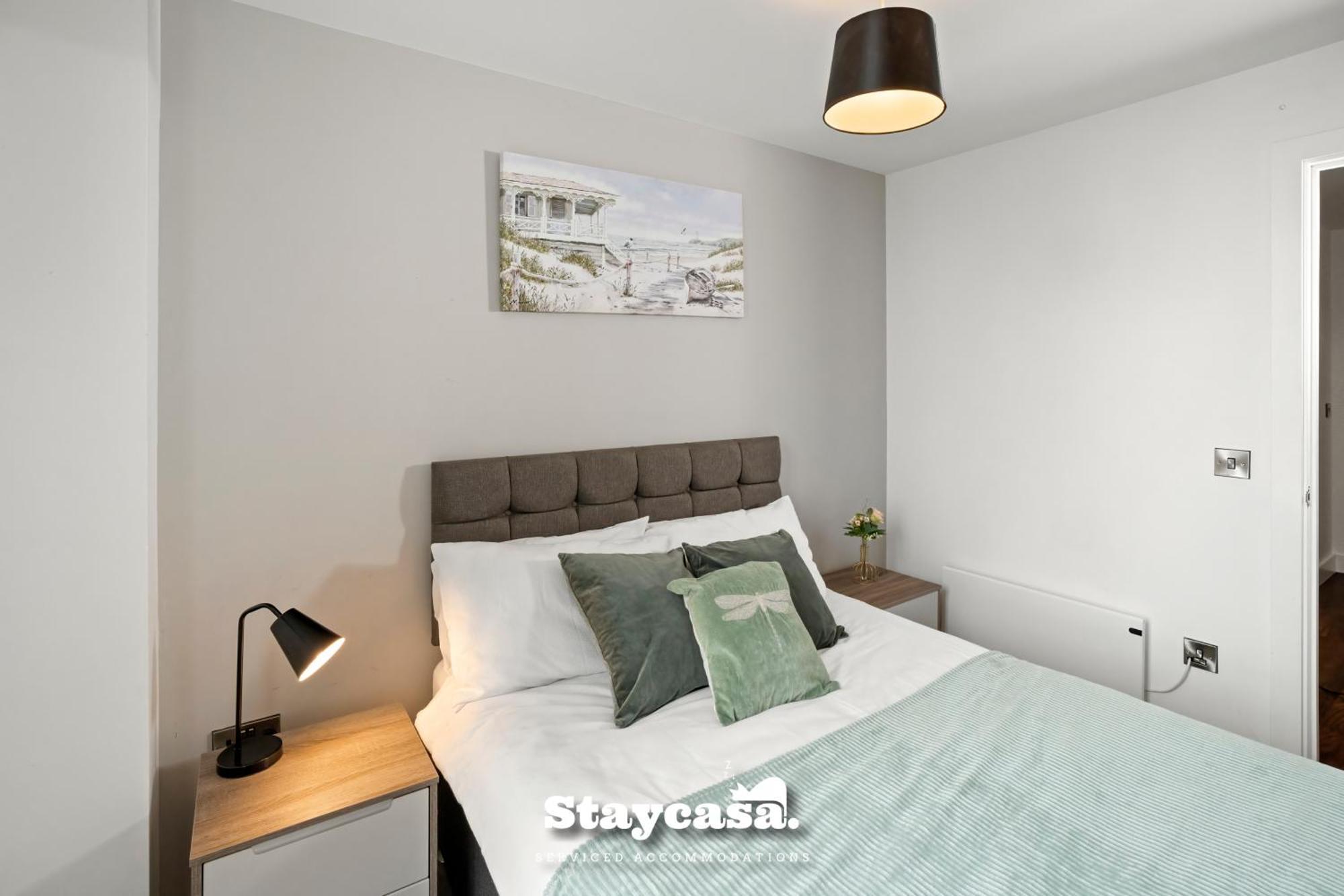 Spectacular Balcony View In Centre Apartment Manchester