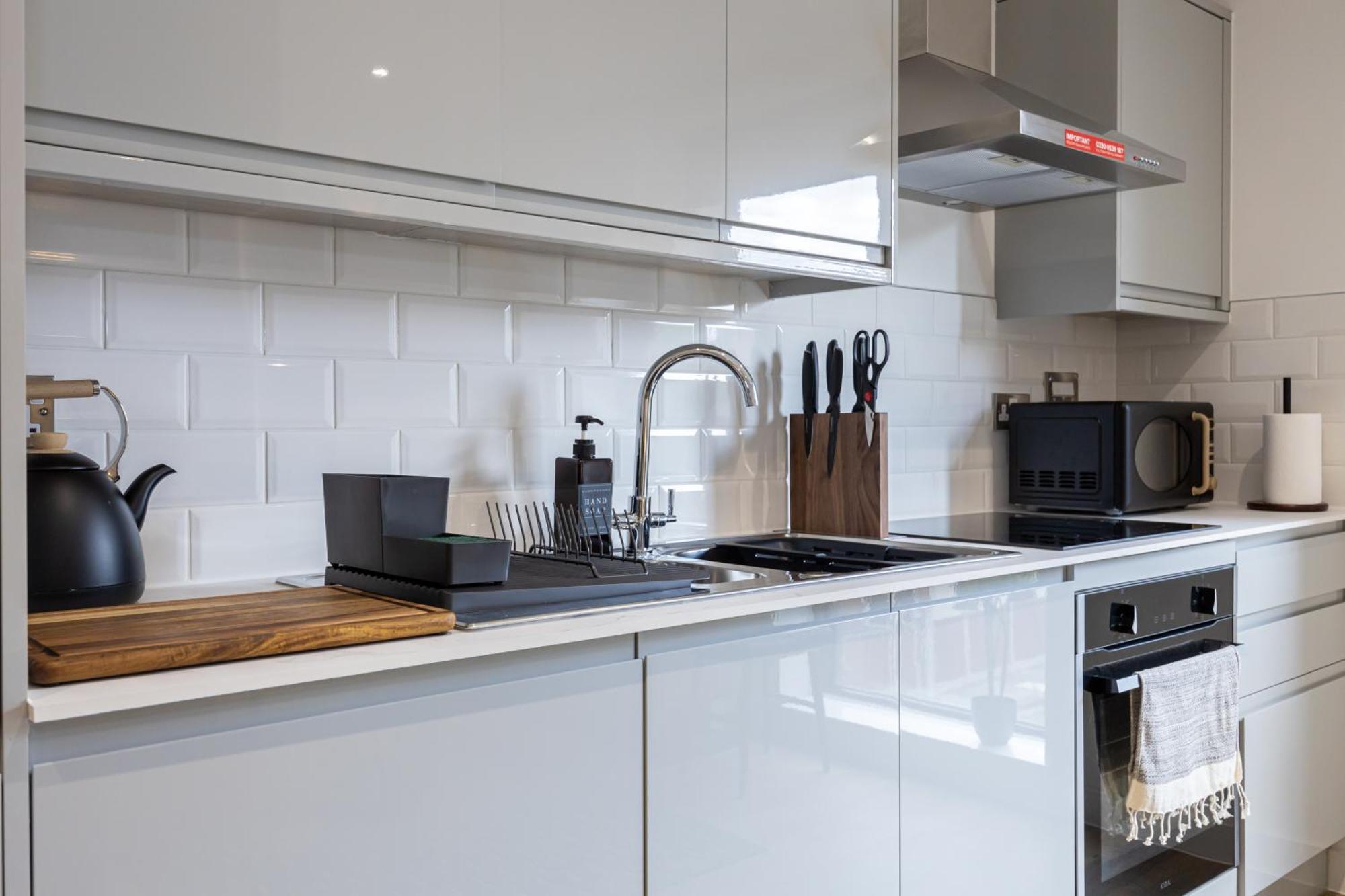 Oscar House - 2 Bed Apartment Manchester
