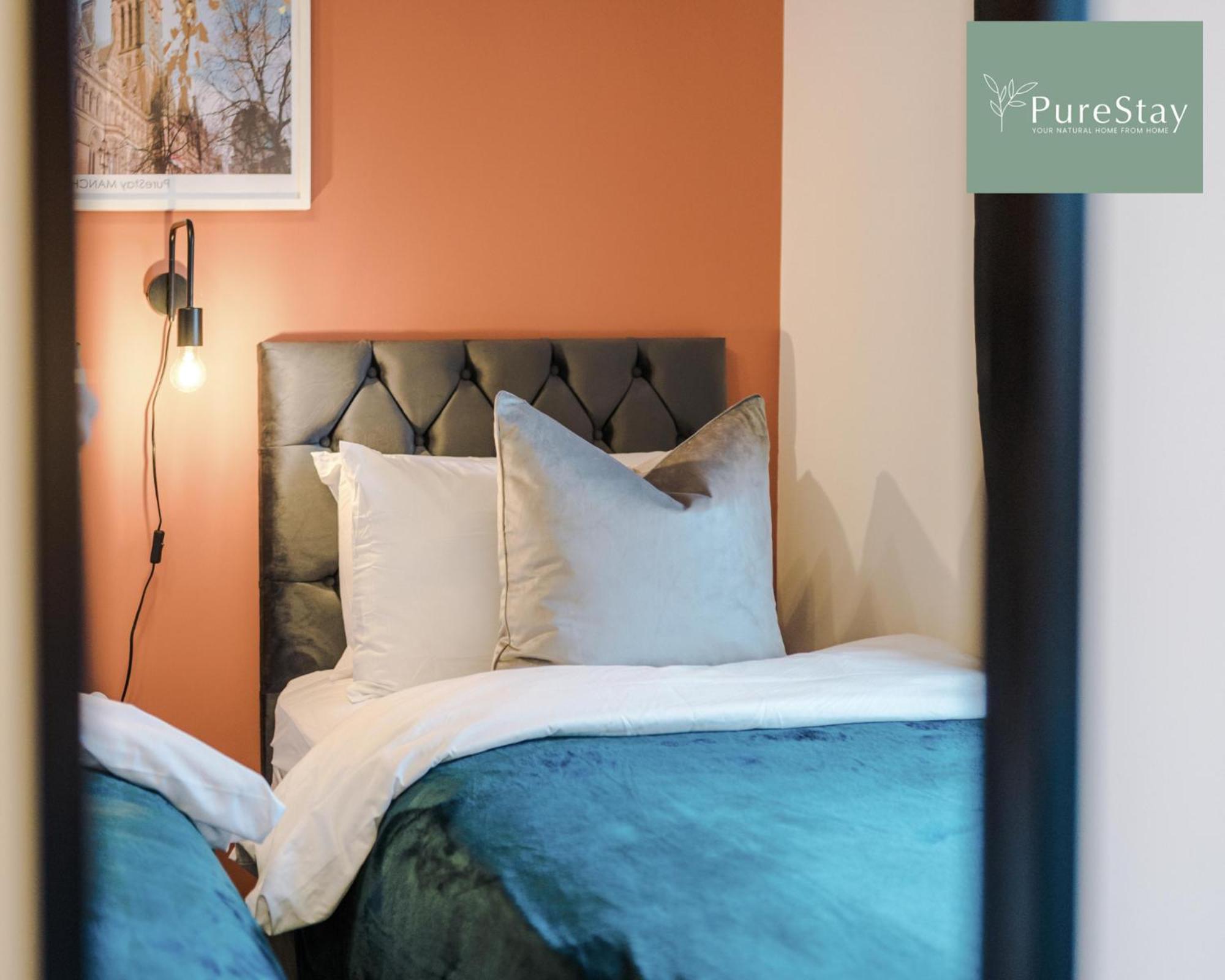 Holiday home Purestay Manchester: Five-bedroom House With Free Parking *