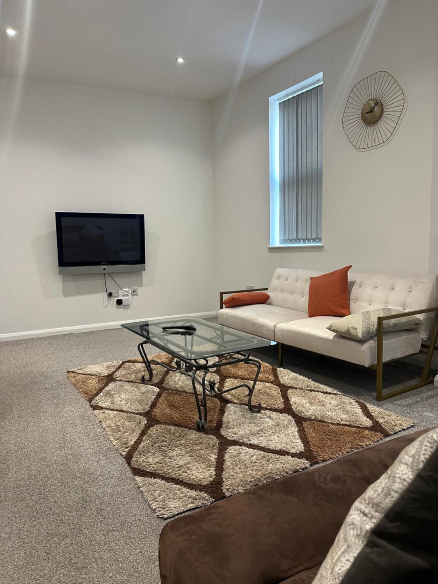 24 Apartment *