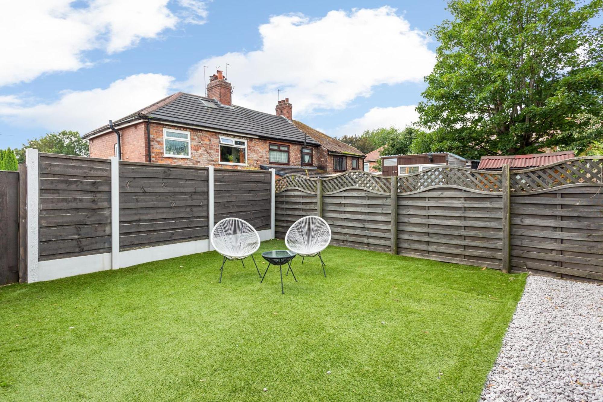 Free Parking 5 Minutes From Centre * Manchester