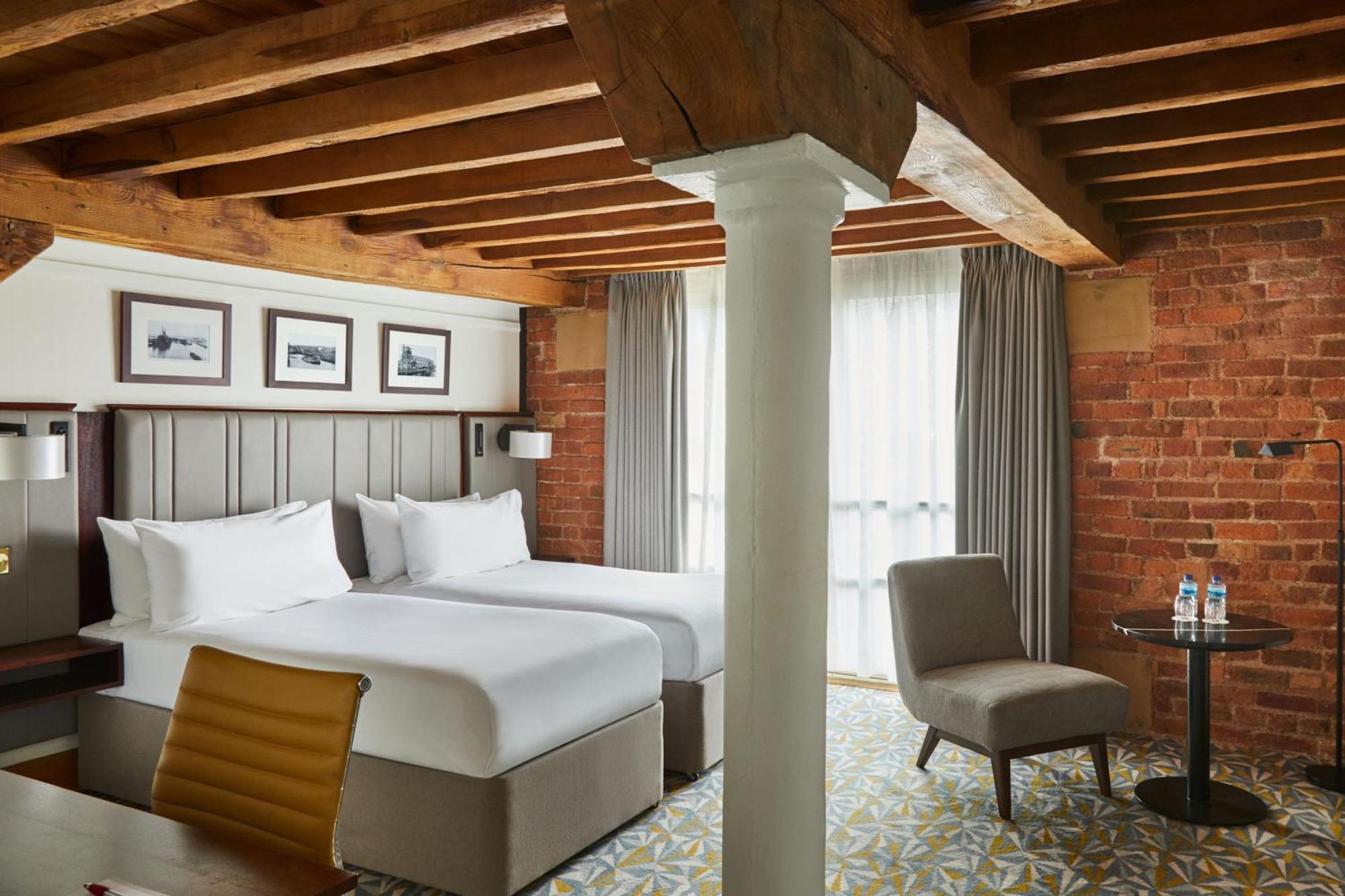 Hotel Marriott Victoria &