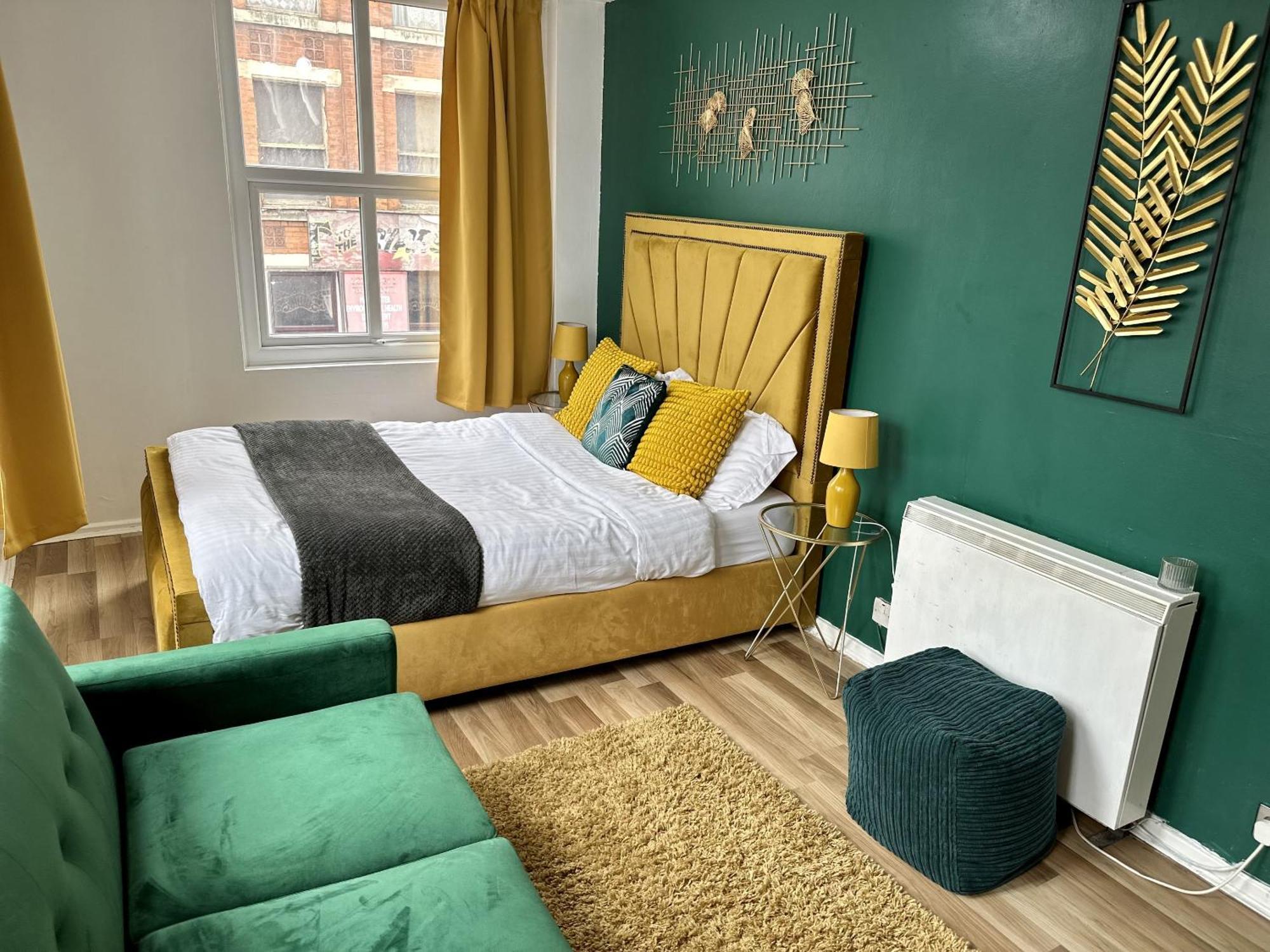 Cozy 1 Bedroom In The Best Location In City Centre Apartment *
