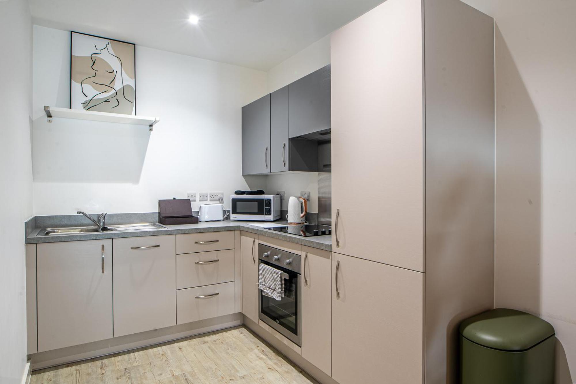 Modern And Spacious In Salford Quays Manchester
