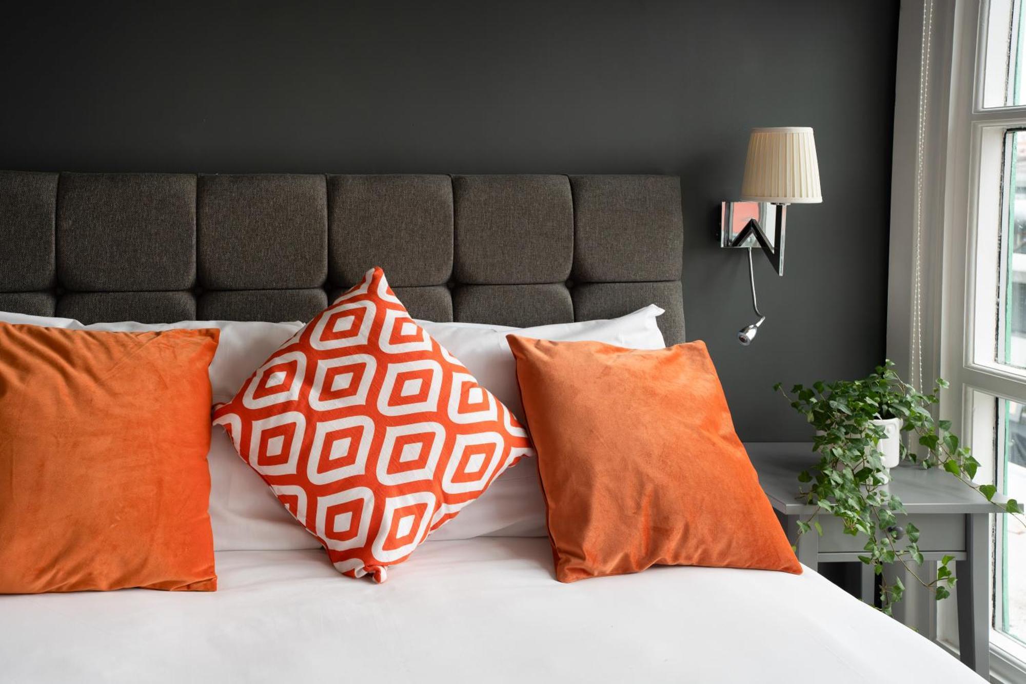 High Street Town House Aparthotel