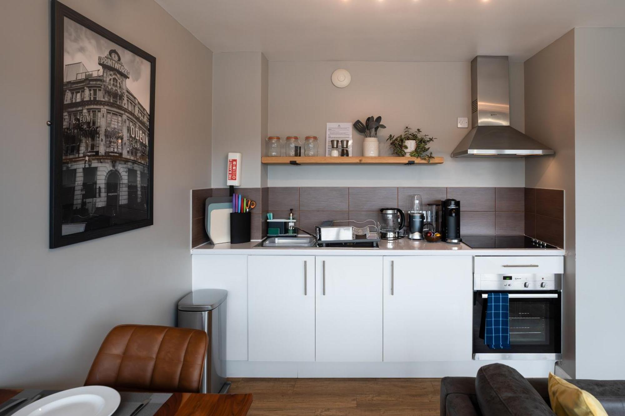 High Street Town House 4*