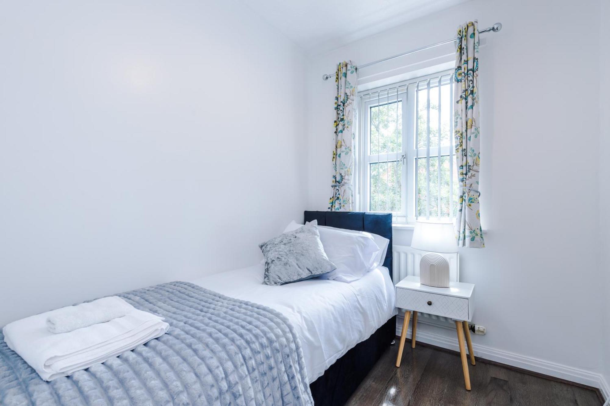 Cozy Away From In Manchester. Manchester
