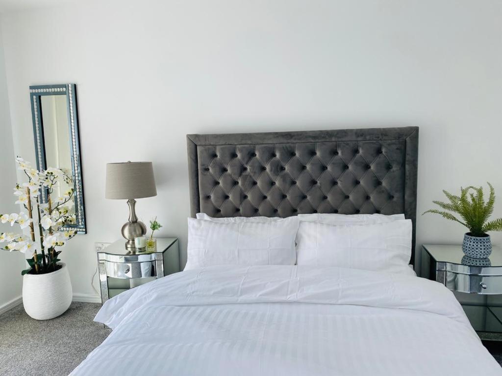 Homestay Modern, Stylish And Central *