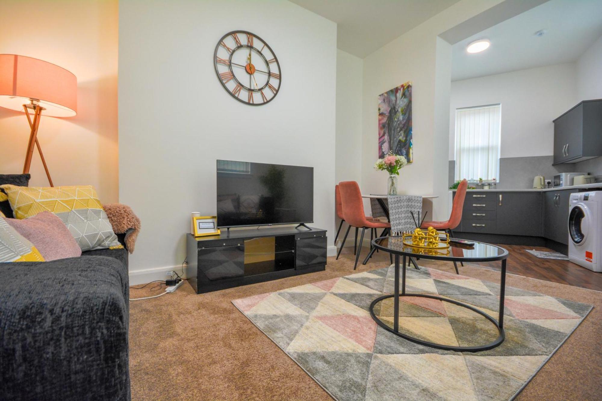 Apartment Stylish With Free Parking