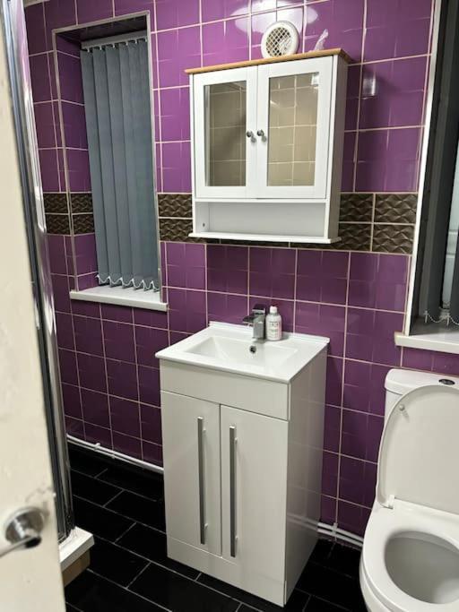 Stunning 2 Bed Rear Flat Manchester