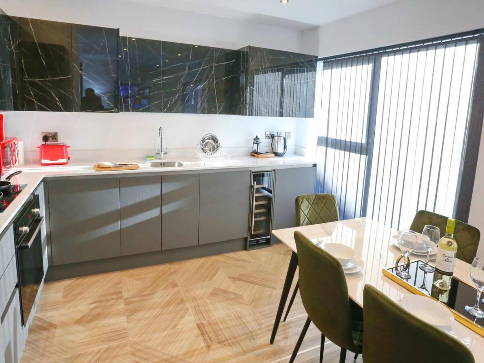 Apartment Pass The Keys Stunning New Build Flat 2 Min Walk To Center Manchester