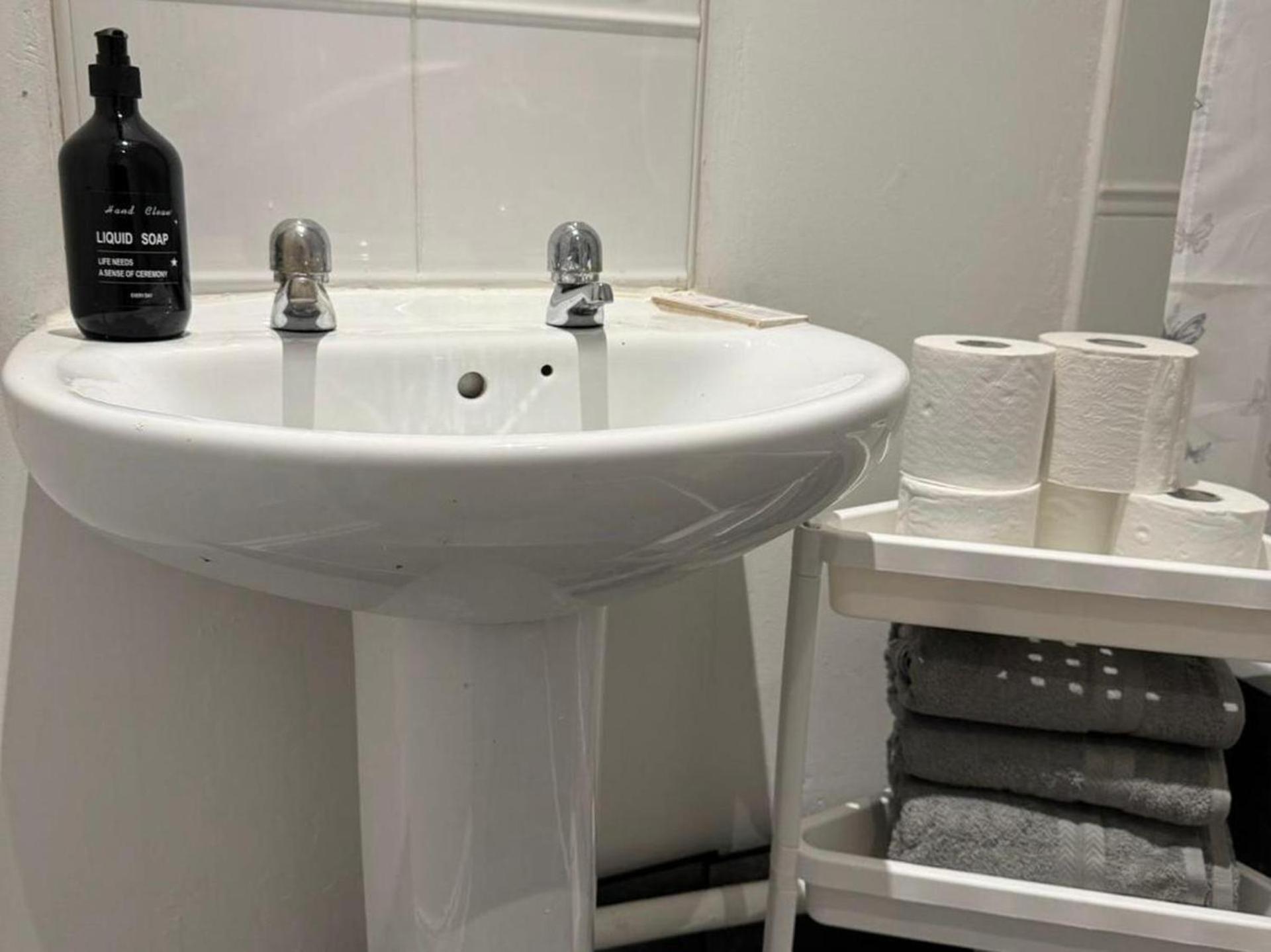 Sleeps5-parkg-netflix-near Centre Etihad Apartment