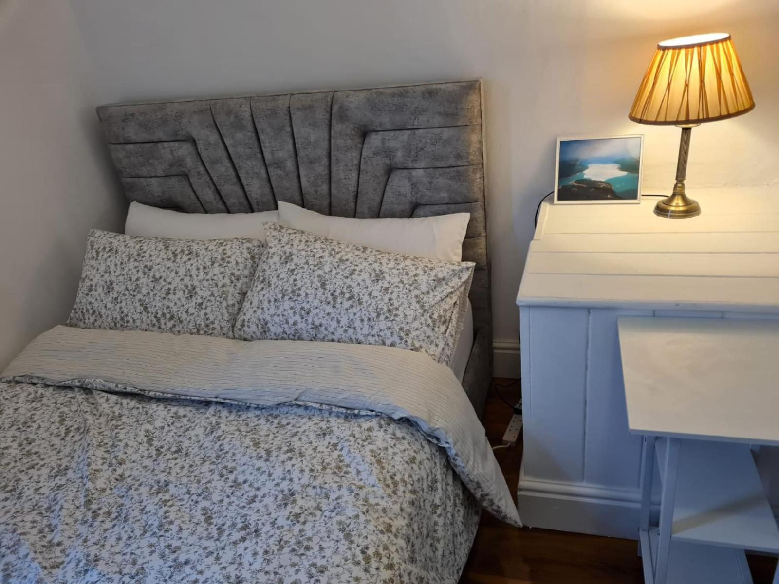 Guest house Scotland Street, Newton Heath *