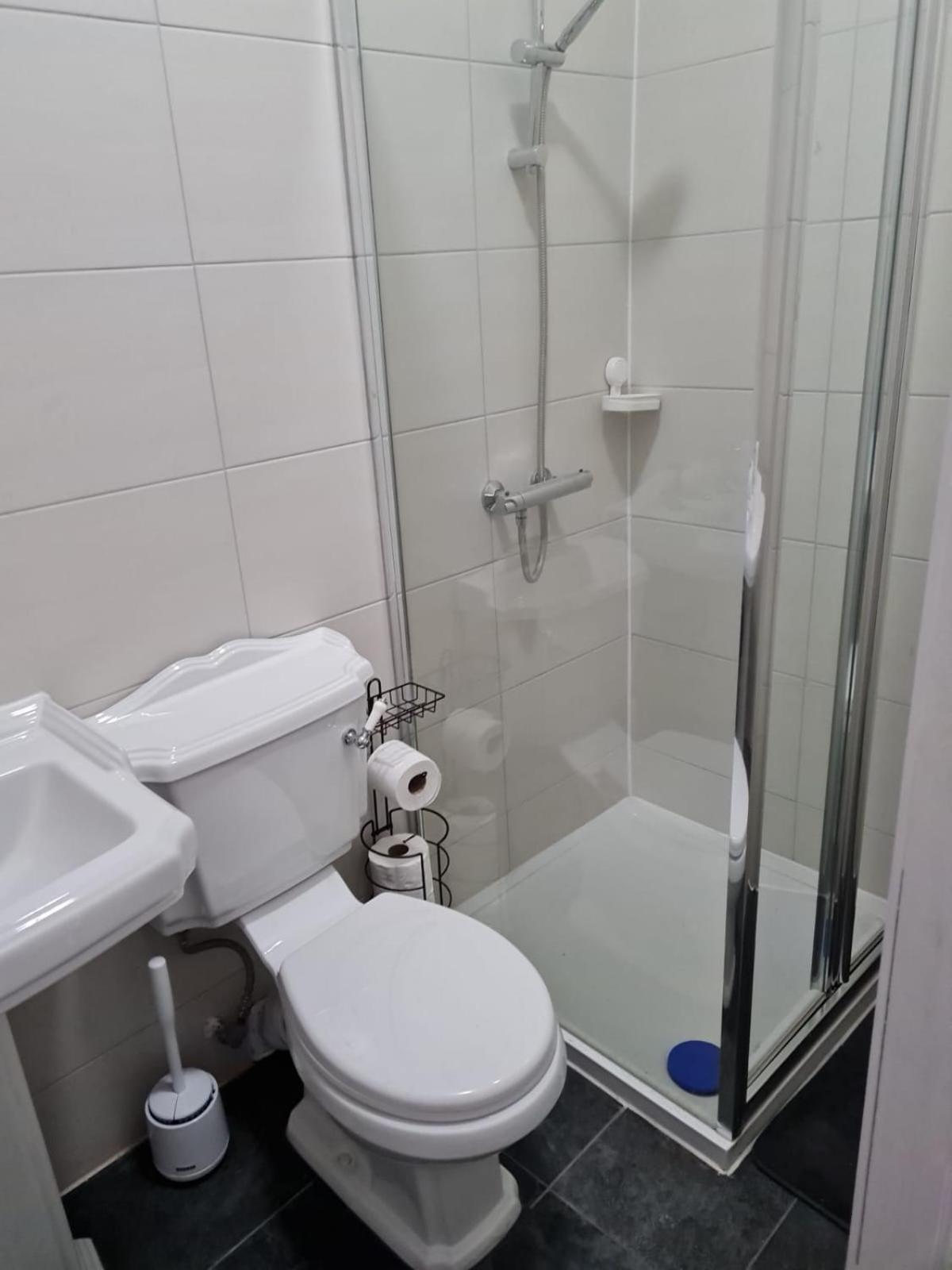 Guest house Scotland Street, Newton Heath *