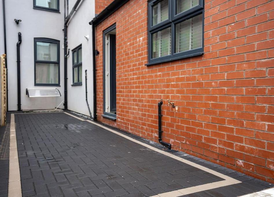 Luxury 6 Bed Near Centre With Cinema & Games 5 Bathrooms * Manchester