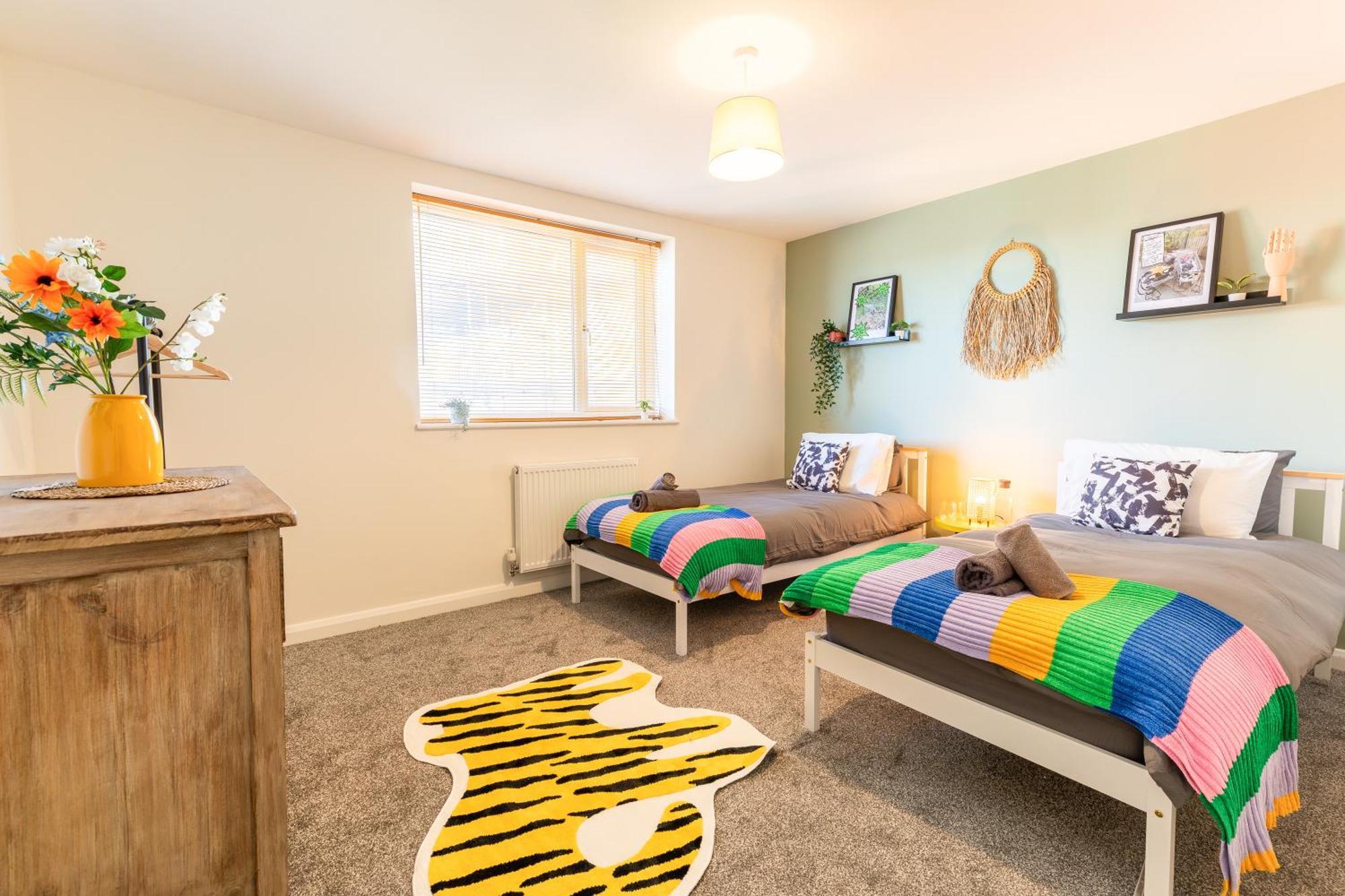 Holiday home Newly Renovated 5 Bed + 5 Bath! Manchester