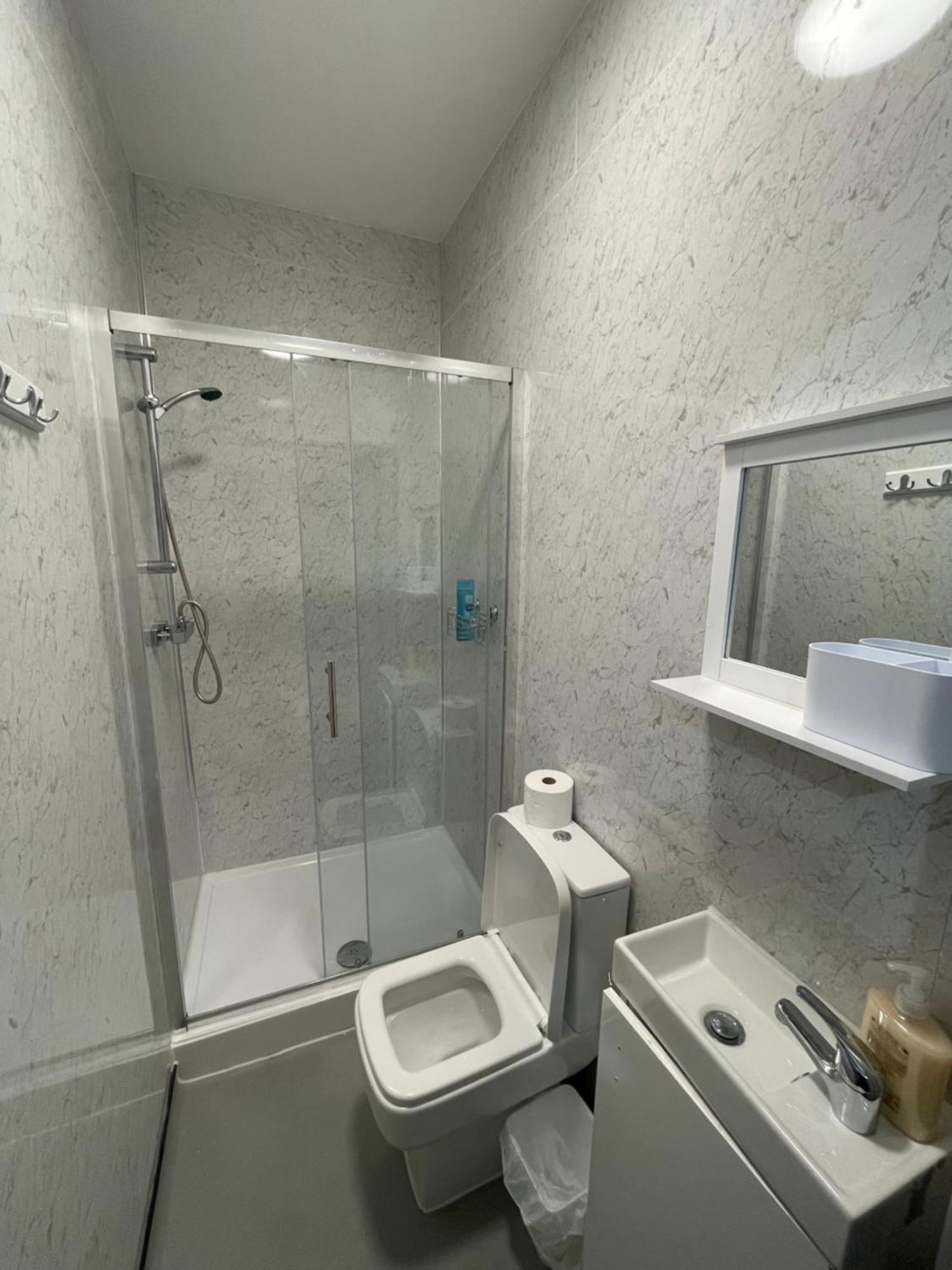 Homestay Luxurious En-suite 5 Manchester