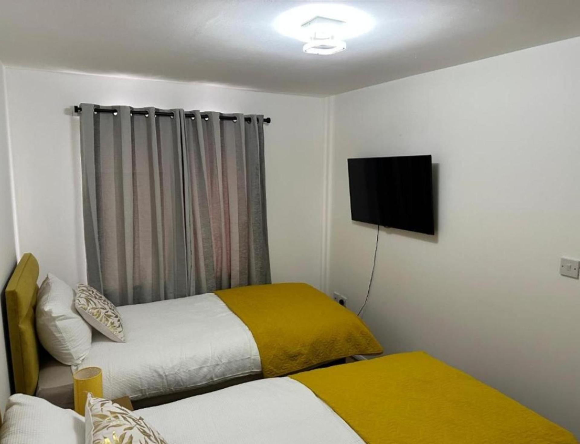 Stunning 3-bed House In Manchester