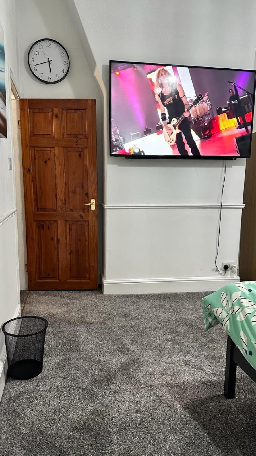 Ur Place 204 Apartment *