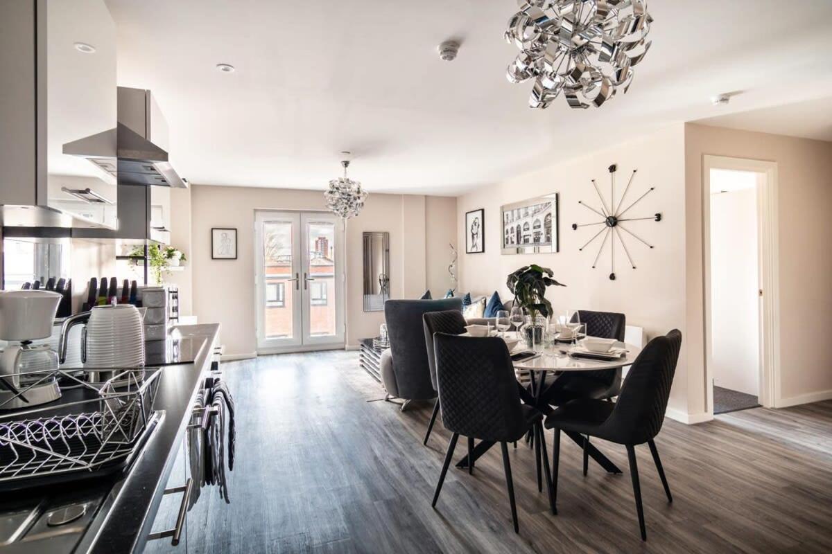 Apartment Spacious & Bright 2 Bed In