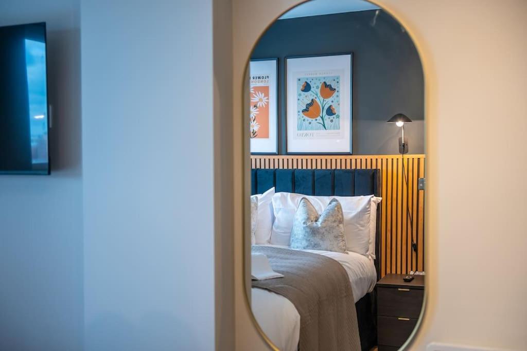 Modern Waterfront Living City's Hotspots Nearby Manchester