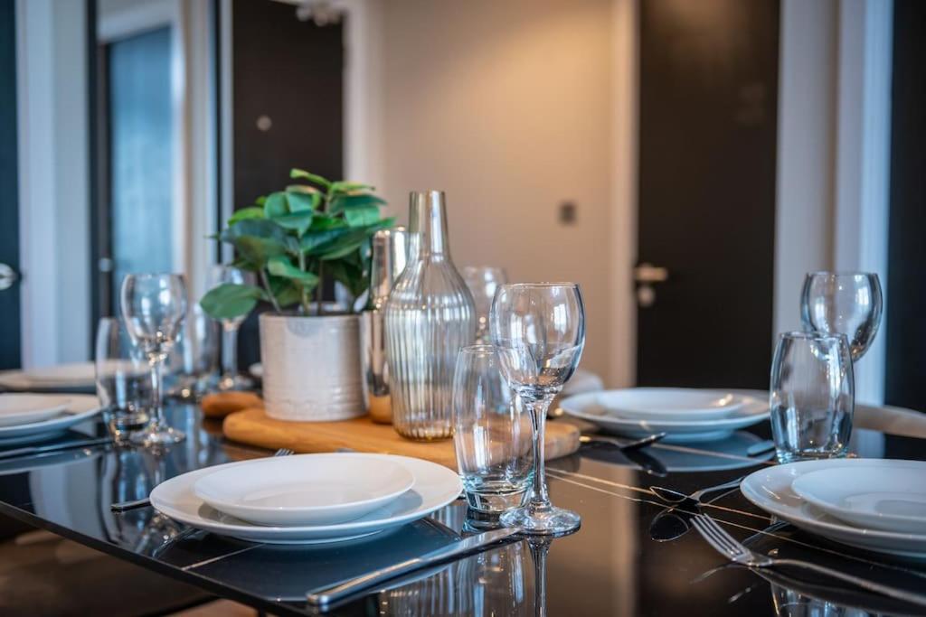 Modern Waterfront Living City's Hotspots Nearby Manchester
