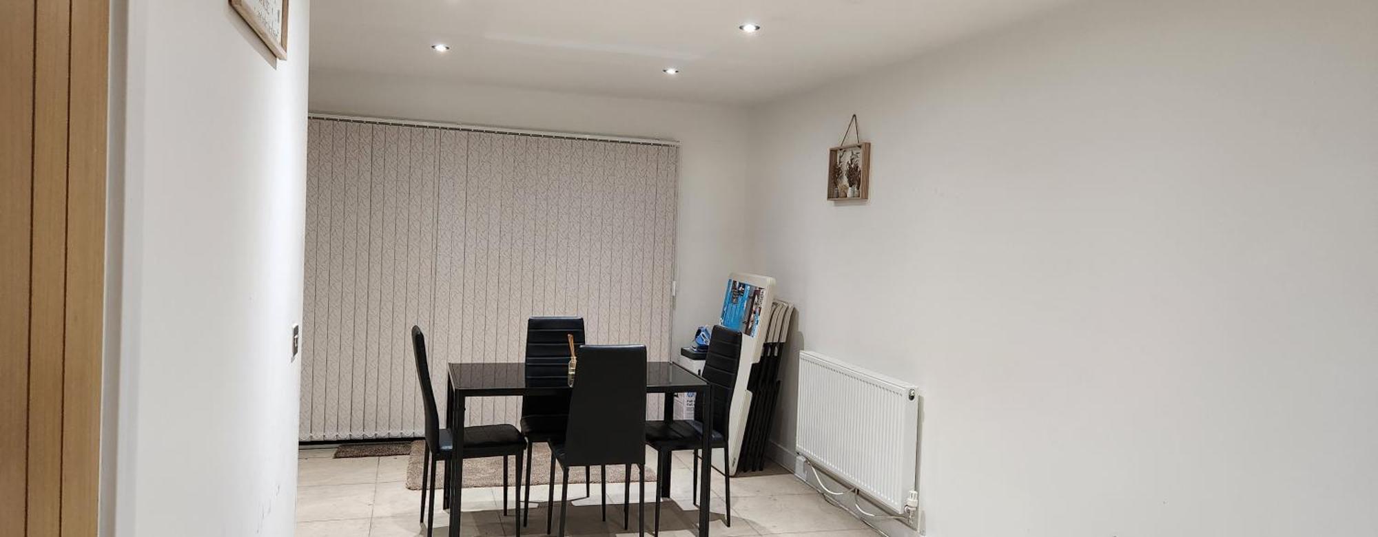 44 Beyers Close Manchester