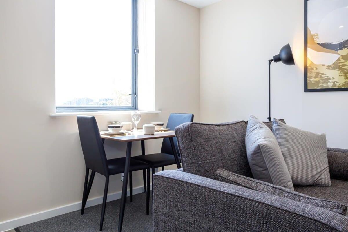 Lovely Modern 1 Bedroom * Manchester