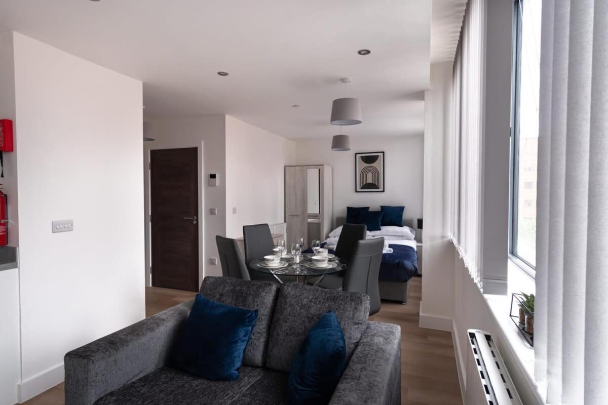 Apartment Zeni, Alexandra Rise Smart