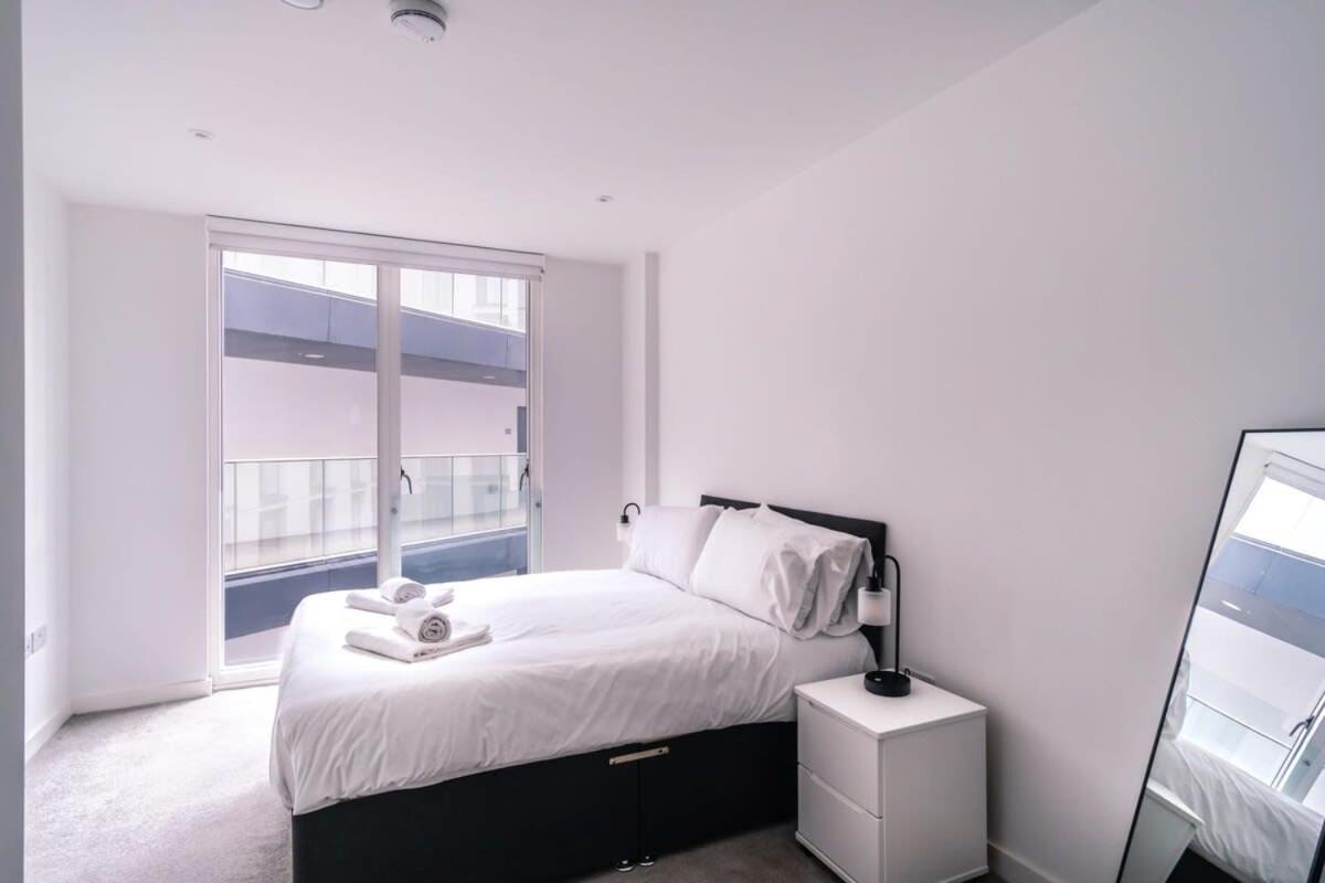 Spacious 1 Bed In Manchester