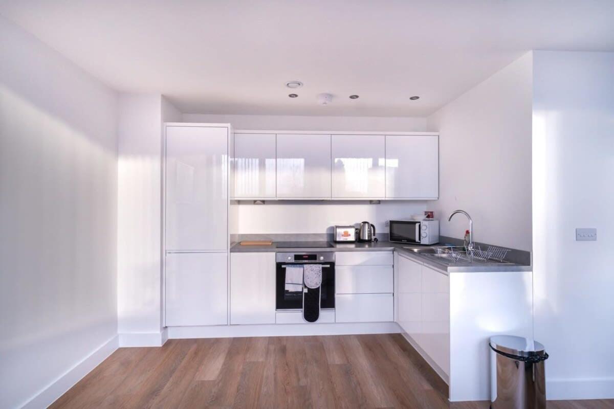 Apartment Stayzeni, Alexandra Rise Lovely 1 Bed