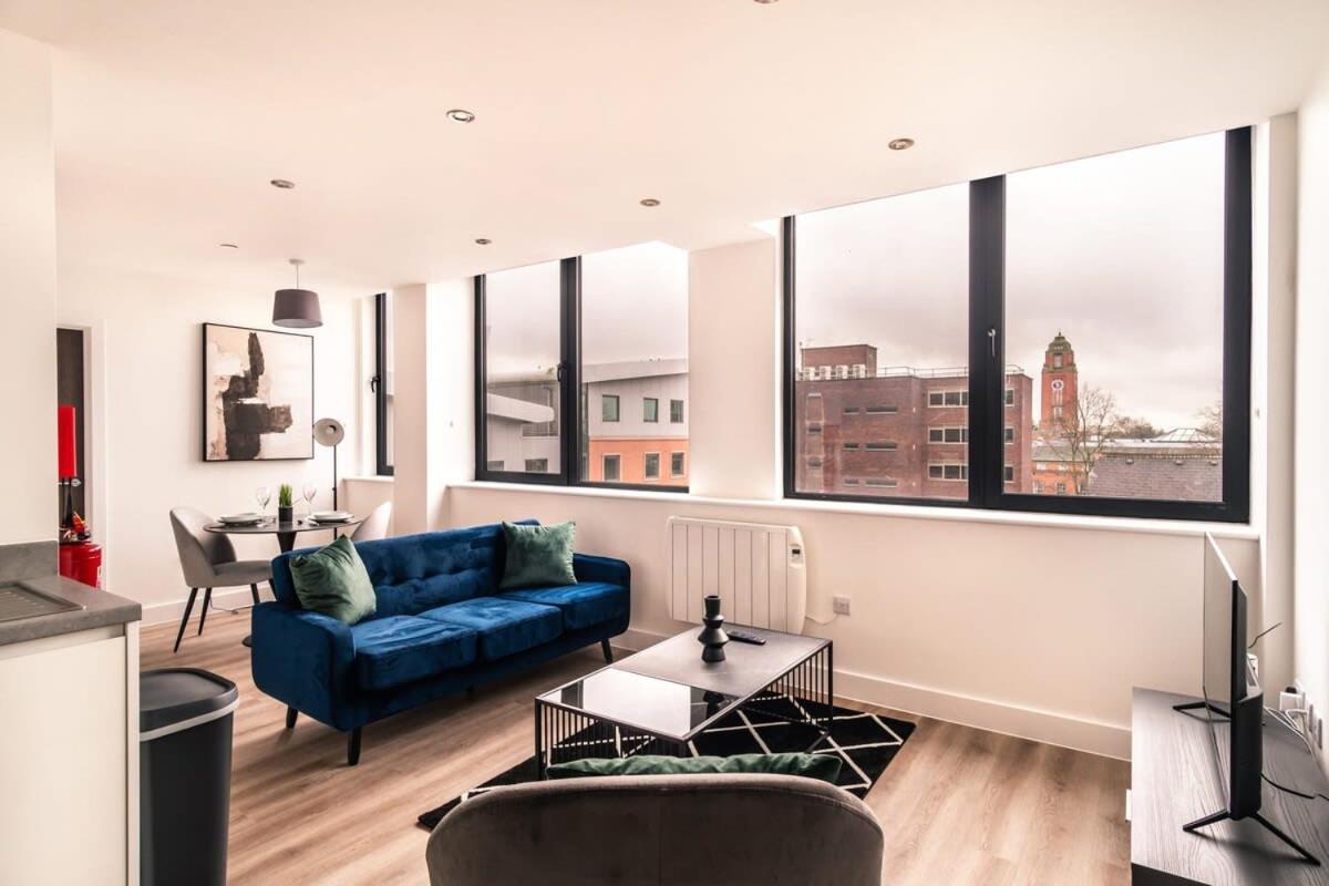 Stayzeni, Alexandra Rise Cool 1 Bed *