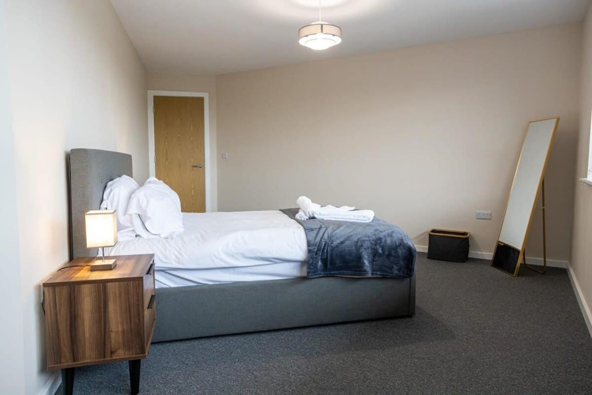 Lovely 2 Bedroom Modern Apartment Manchester