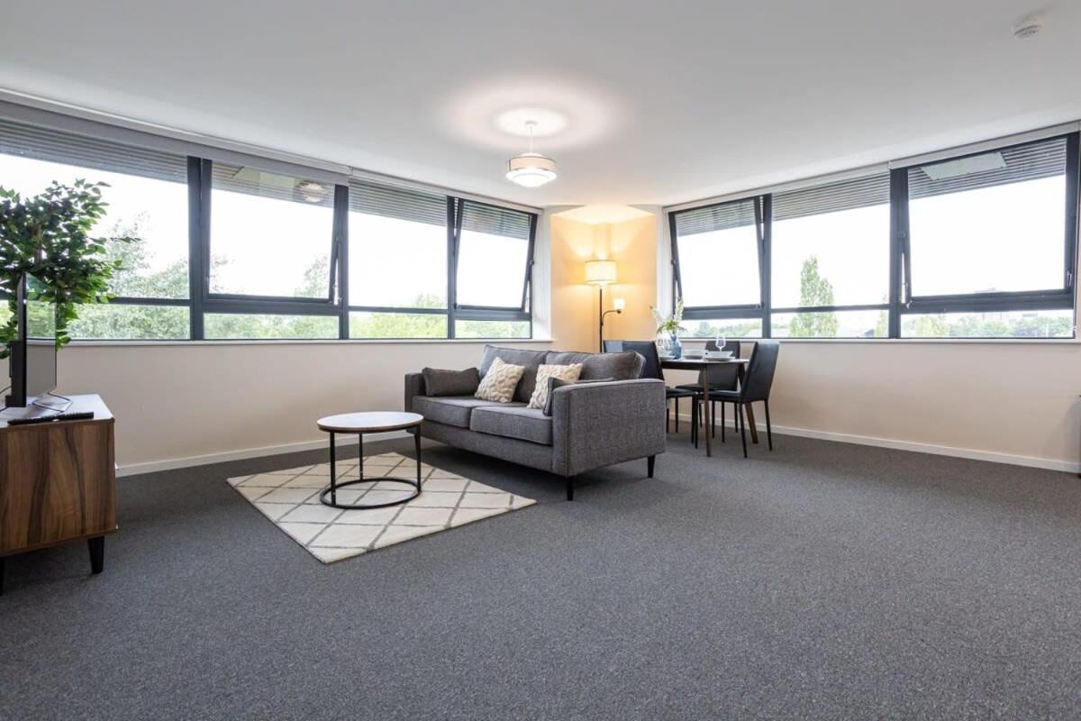 Apartment Lovely 2 Bedroom Modern Manchester