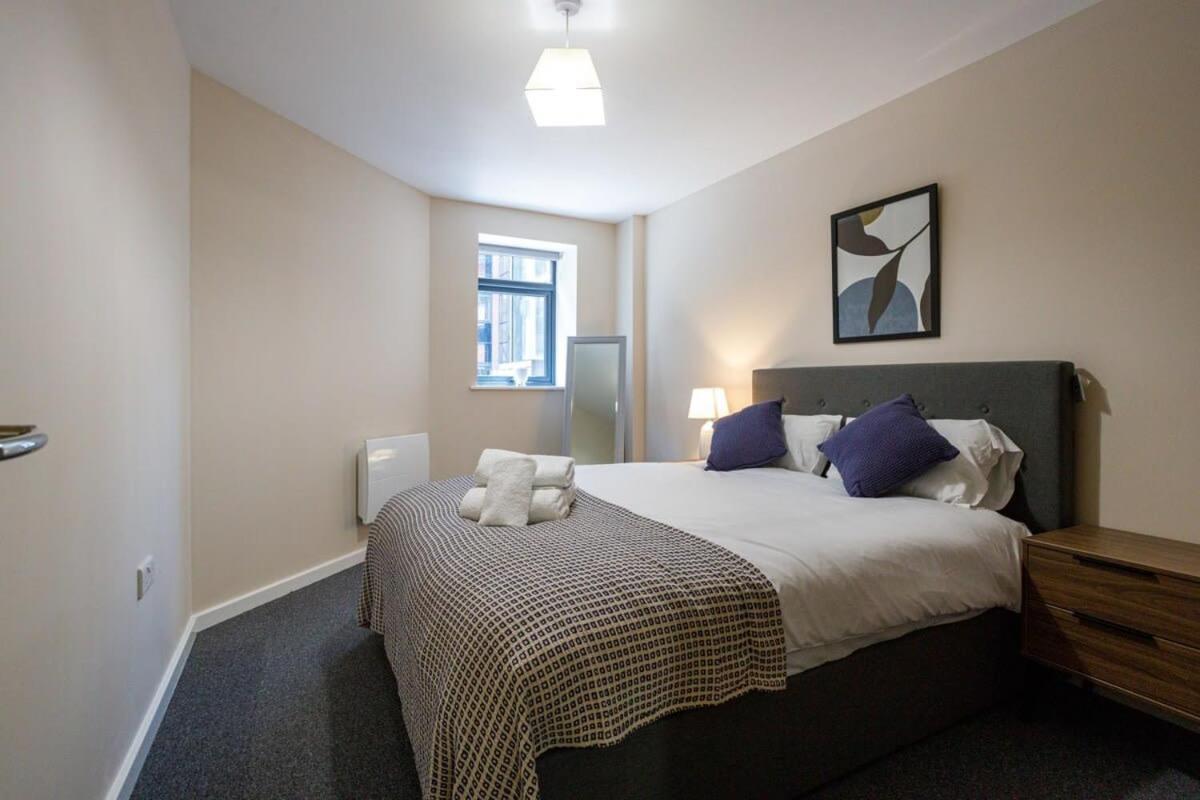 Stylish And Modern 1 Bedroom Apartment Manchester