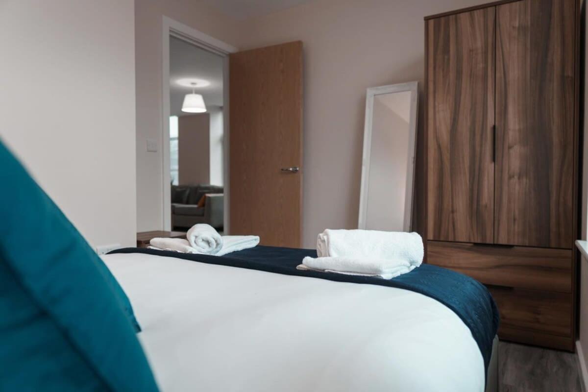 Apartment Contemporary 2 Bed - Sleeps 4 Manchester