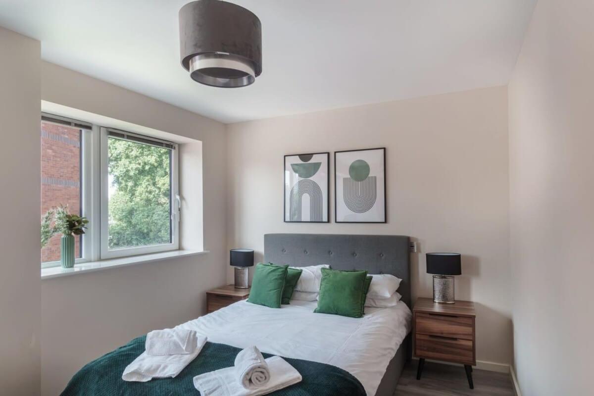 Apartment Amazing 1 Bed In - Sleeps 2 Manchester