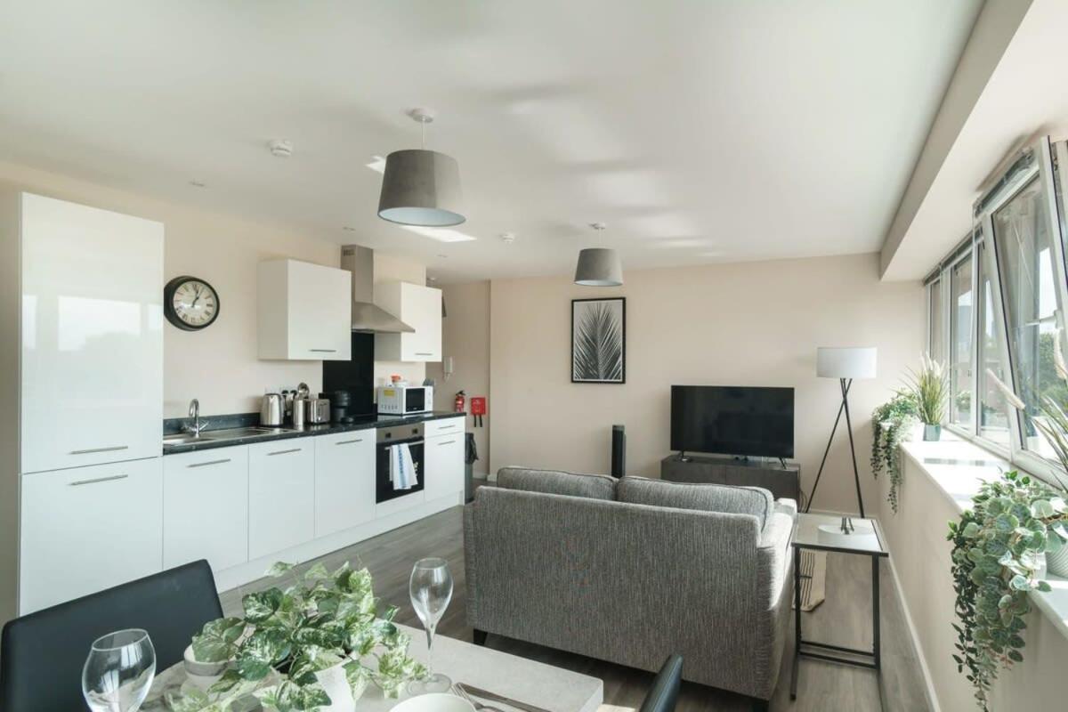 Amazing 1 Bed In - Sleeps 2 Apartment