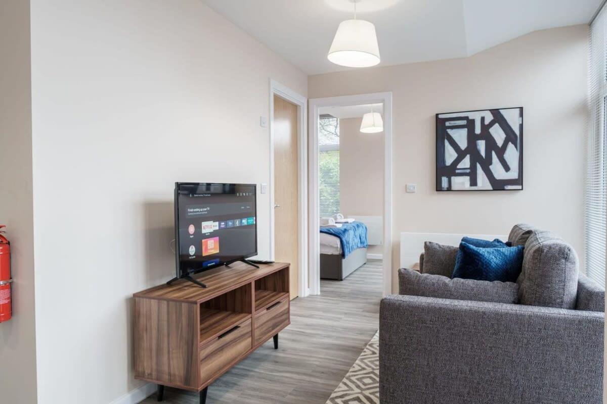 Bright 1 Bed - Sleeps 2 Apartment