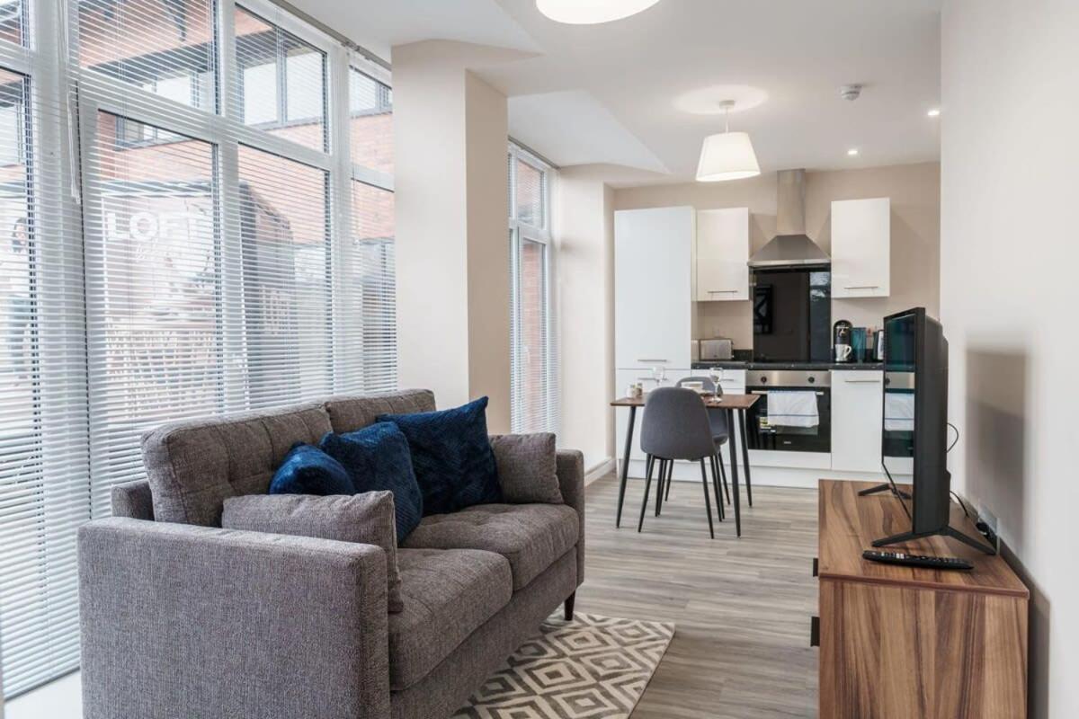 Bright 1 Bed - Sleeps 2 * Manchester