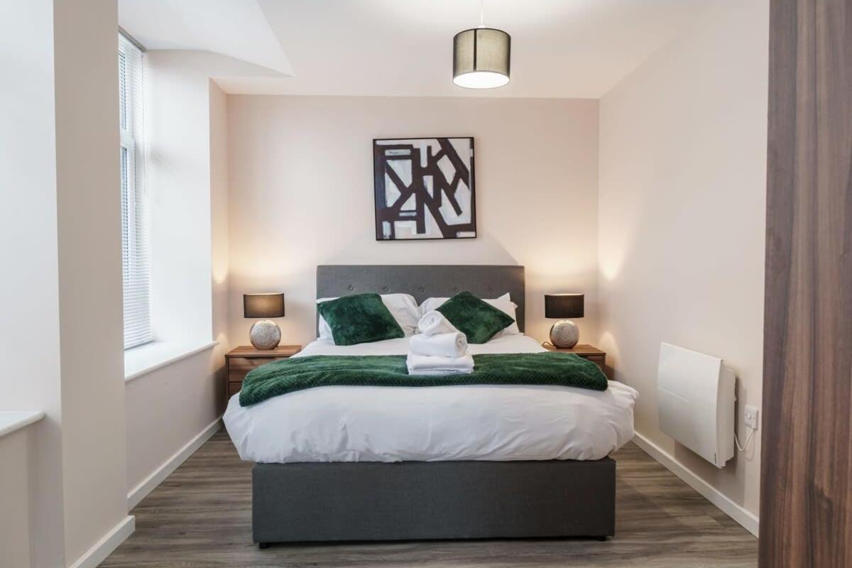 Apartment Fantastic 1 Bed - Sleeps 2 *