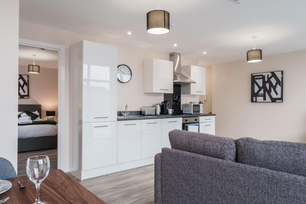 Apartment Fantastic 1 Bed - Sleeps 2 *