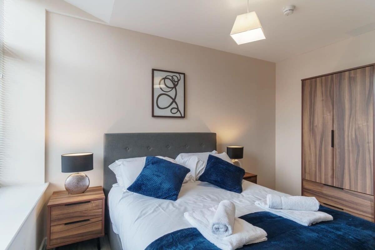 Apartment Bright 2 Bed - Sleeps 4 Manchester