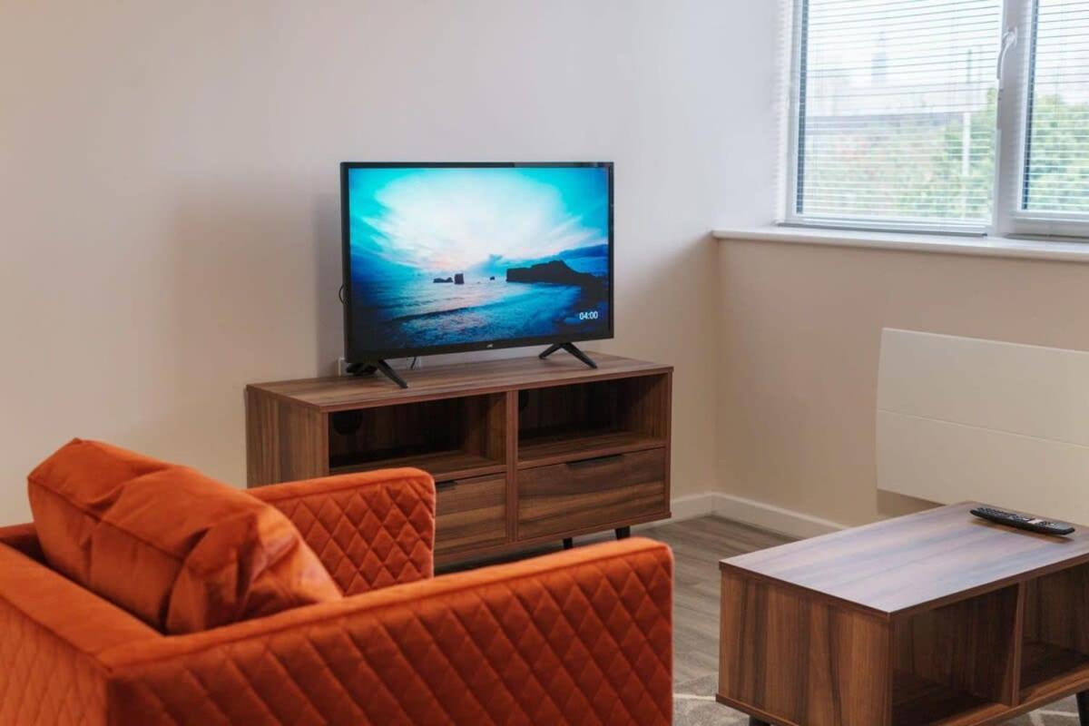Bright 2 Bed - Sleeps 4 * Manchester