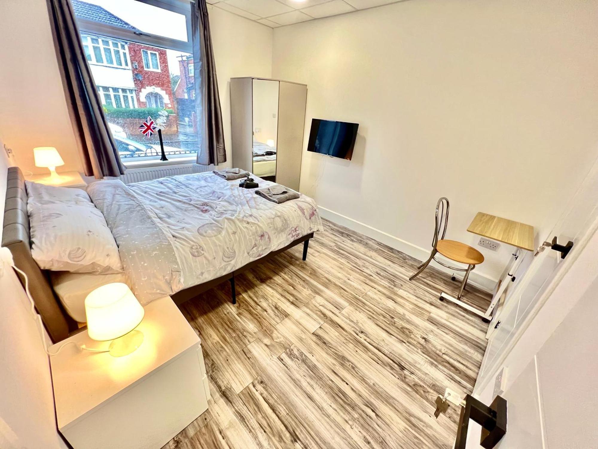 Lux En-suite Coop Arena Mancity Stadium Piccadilly