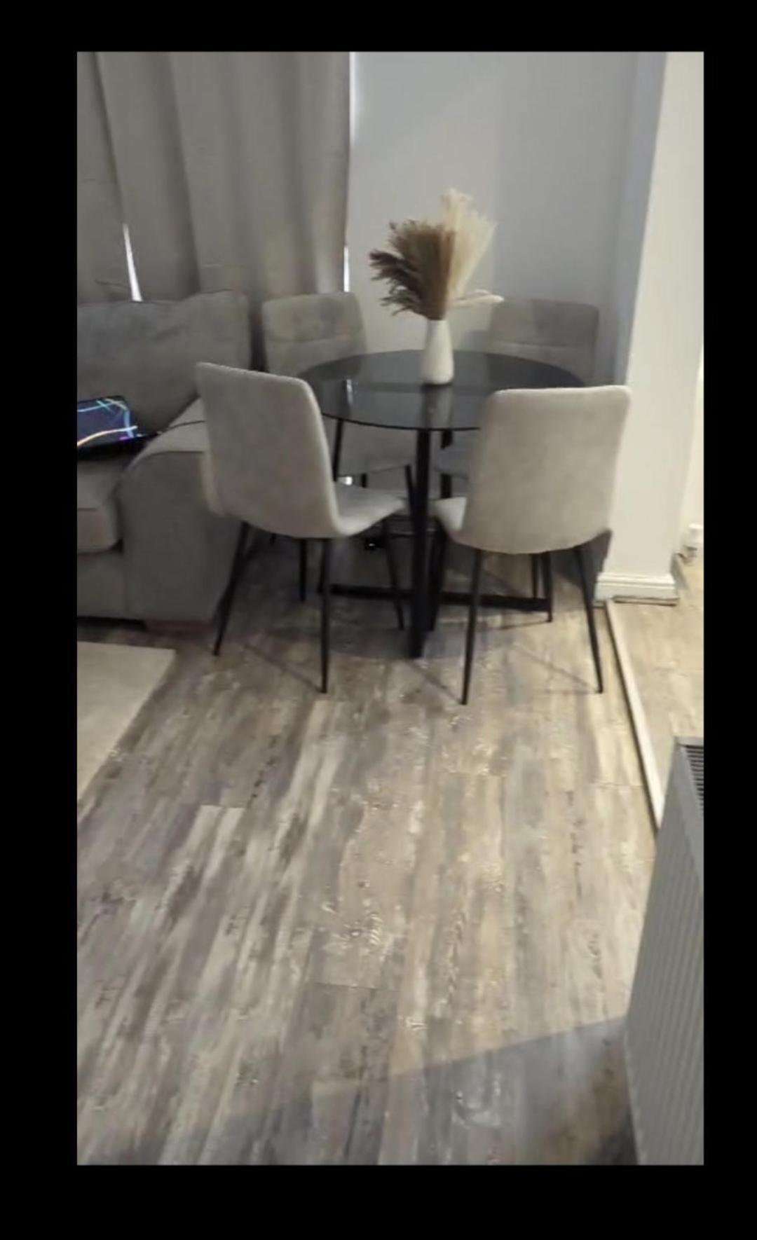Apartment Lovely 5br In Manchester. Close To The Manchester