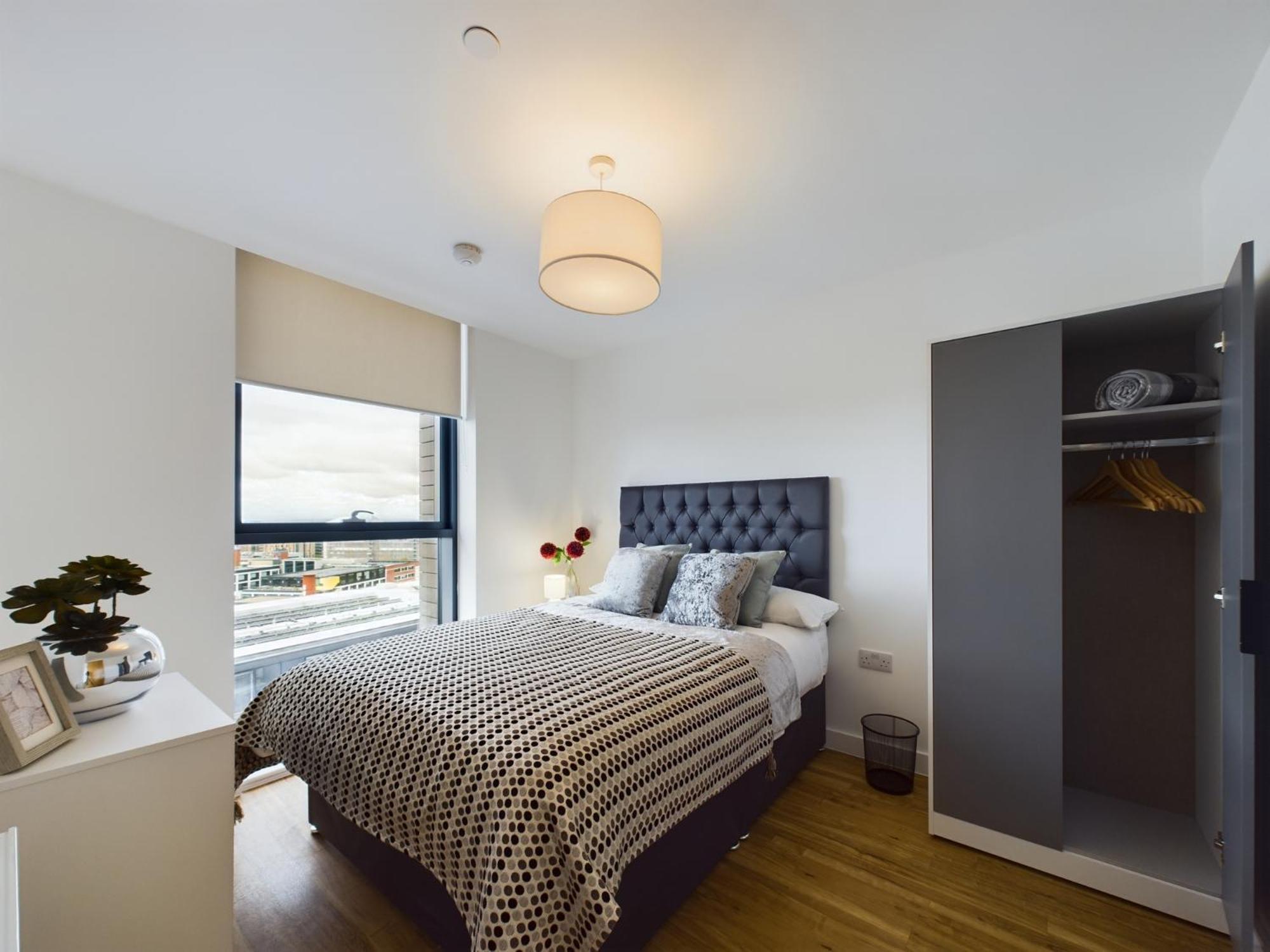 Waters Apartment *