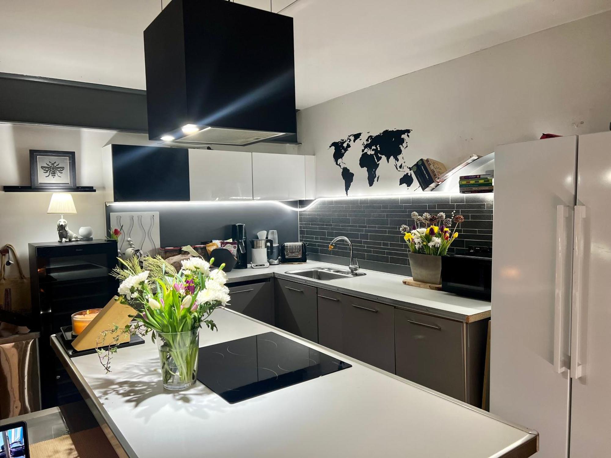 Ancoats Getaway With Terrace And Hot Tub Manchester