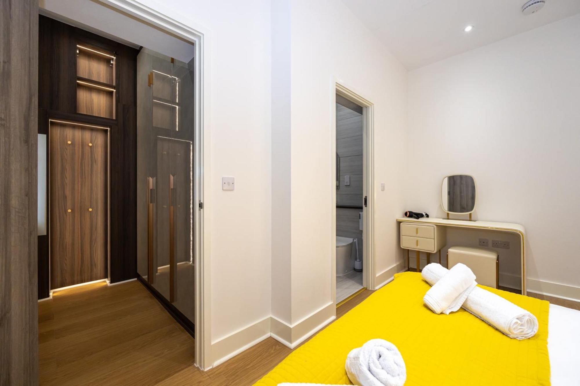 Apartment Superb 2bd In China Town